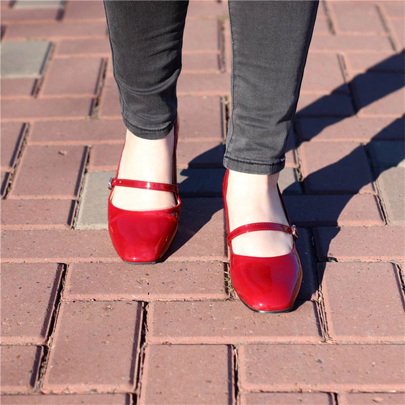 Abby Damskie Buty Na Średnim Obcasie Z Klamrą - Czerwony