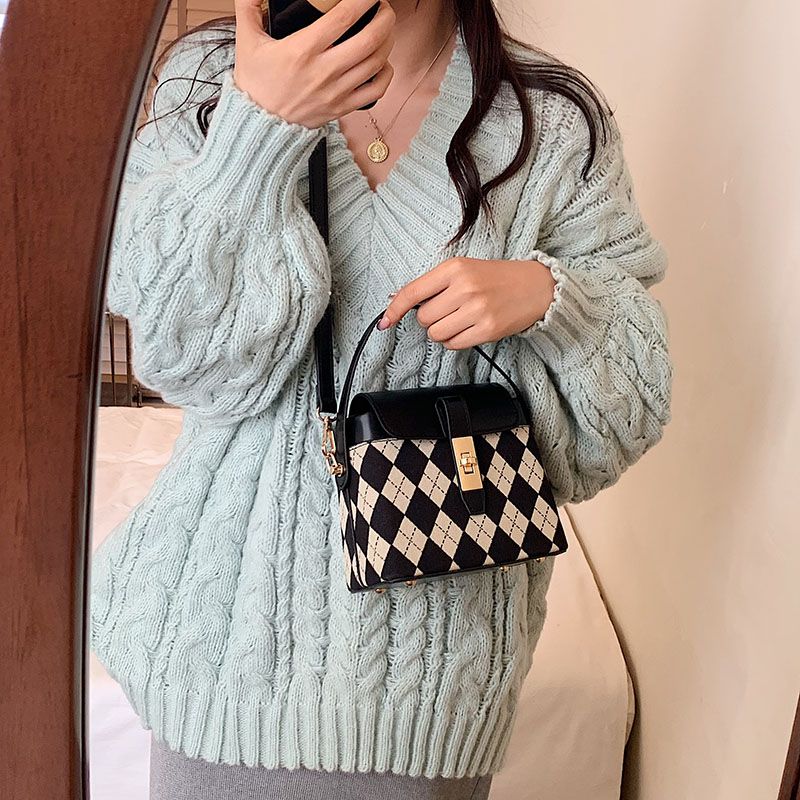 Alpe Damska Mini Torebka Skórzana Crossbody - Czarny