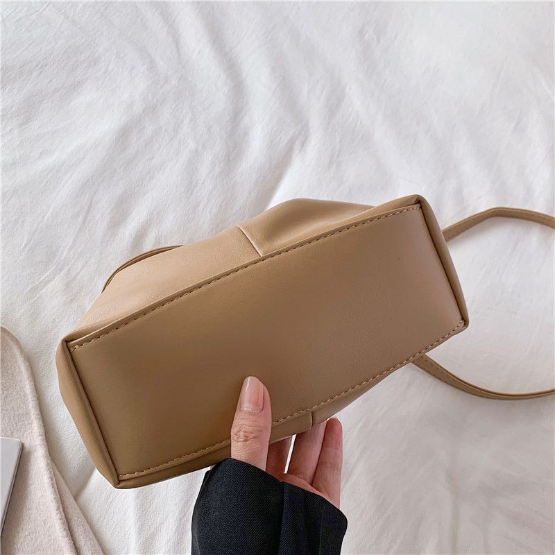 Andalux Damska Mała Skórzana Torebka Crossbody - Czarny