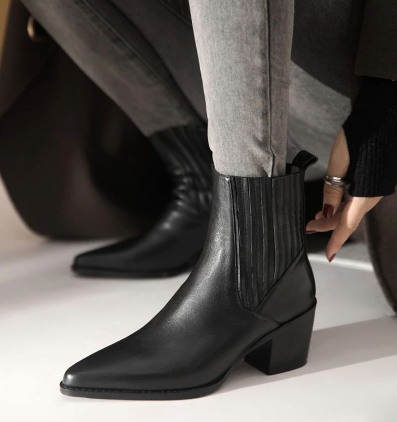 Arlette Booties Do Kostek - Czarny krótki plusz