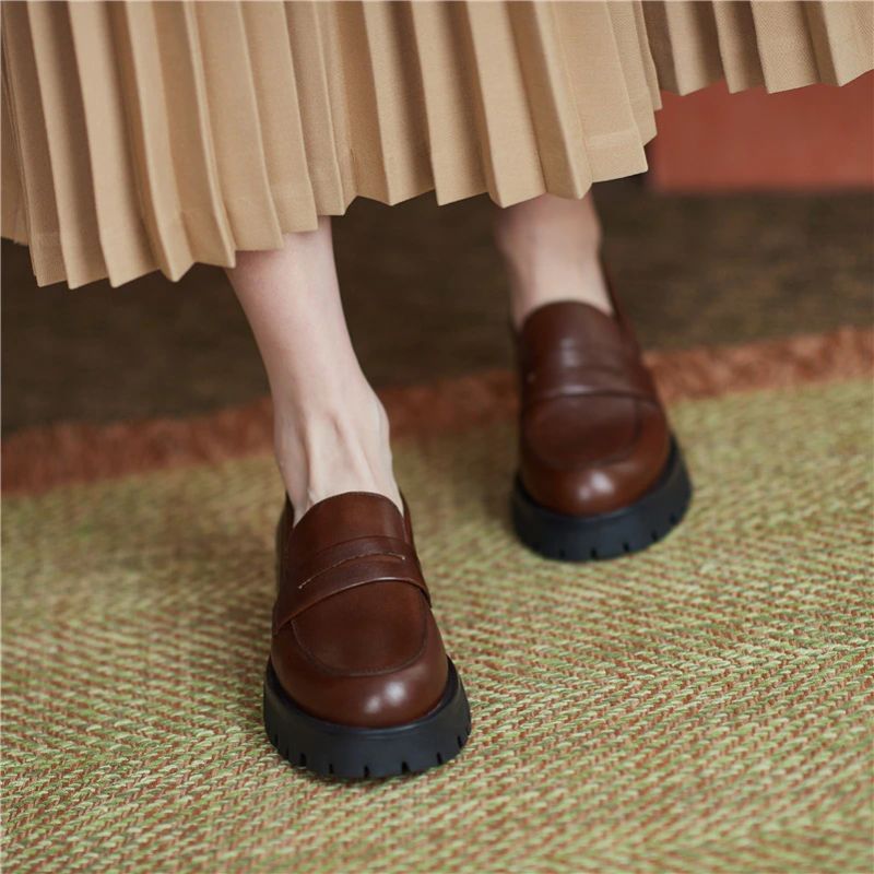 Aroa Damskie Buty Typu Leather Platform Loafer - Beżowy