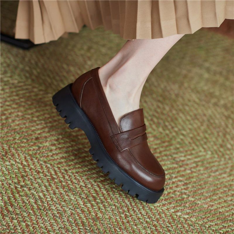 Aroa Damskie Buty Typu Leather Platform Loafer - Beżowy