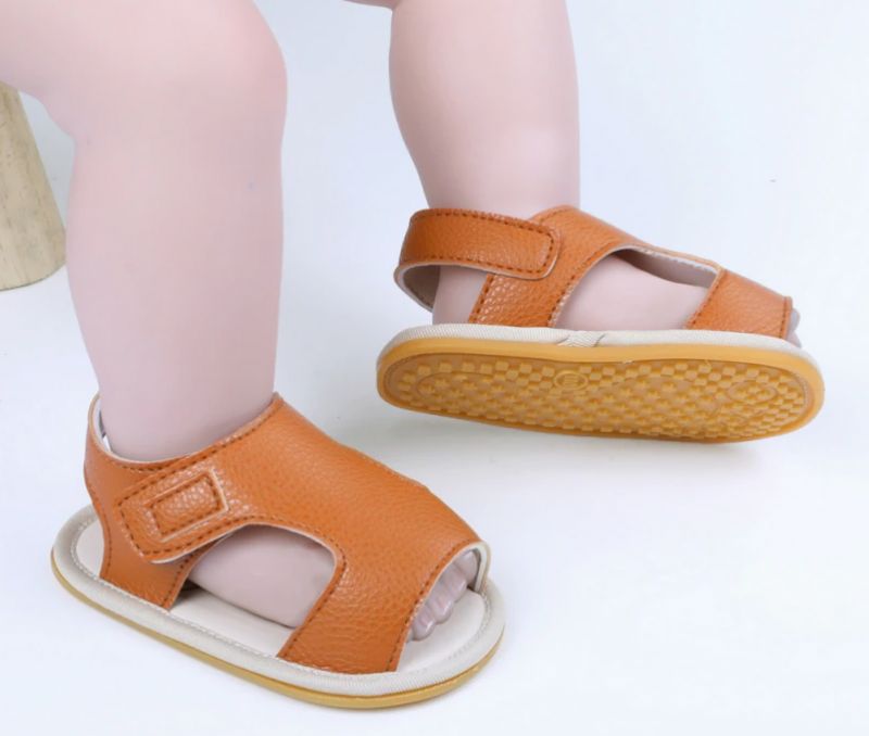 August Baby Chłopięce Buty Outdoorowe Sandały - Czarny