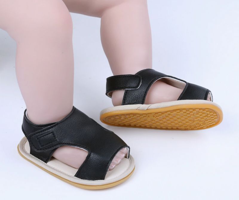 August Baby Chłopięce Buty Outdoorowe Sandały - Czarny
