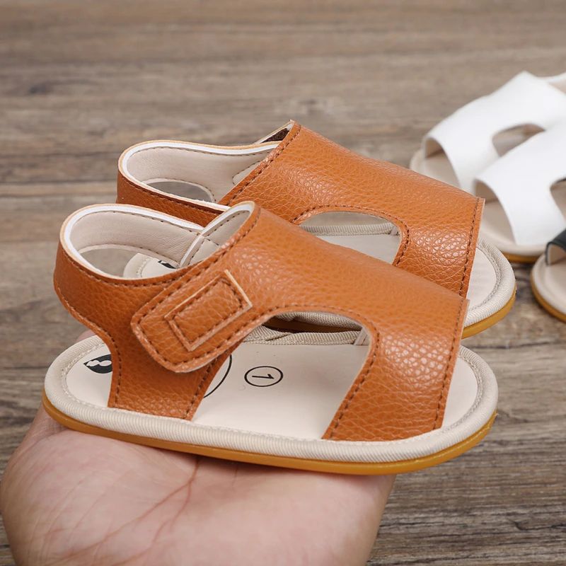 August Baby Chłopięce Buty Outdoorowe Sandały - Czarny