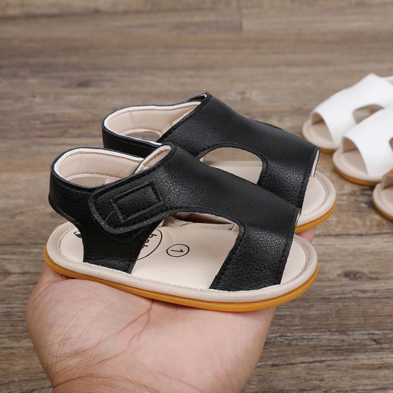 August Baby Chłopięce Buty Outdoorowe Sandały - Czarny