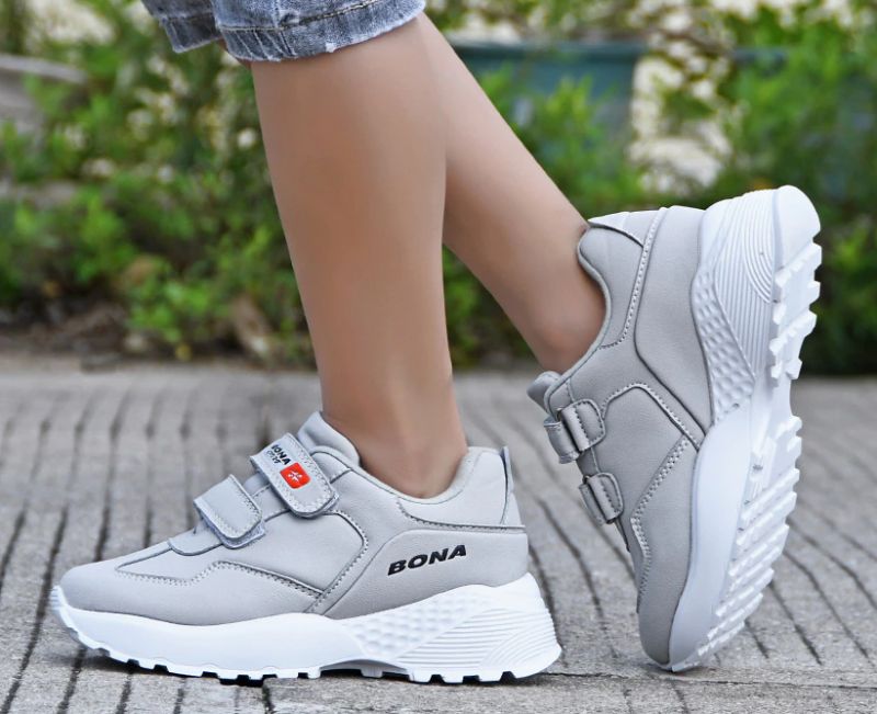 Aziel Chłopięce Buty Do Biegania - Beżowy