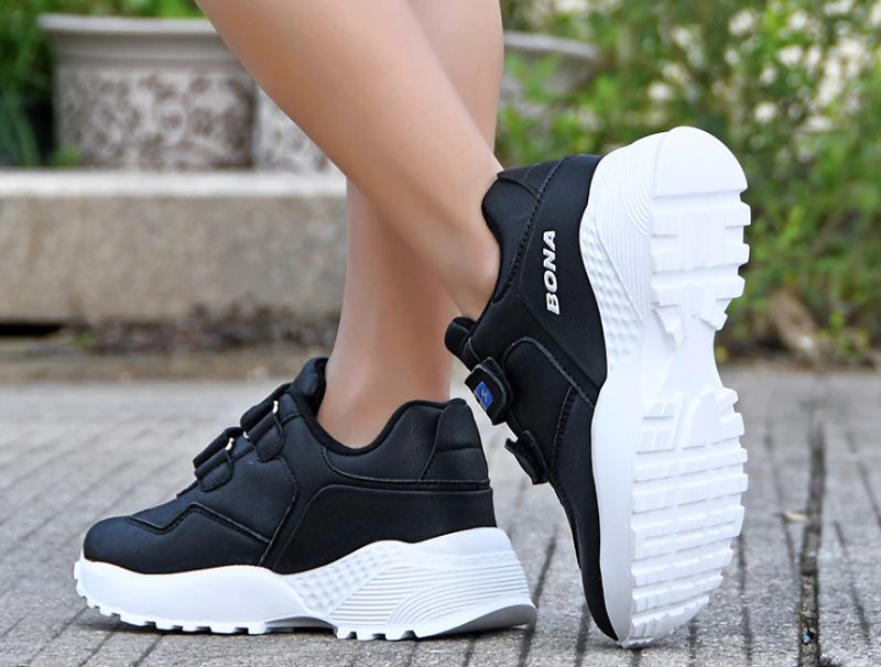 Aziel Chłopięce Buty Do Biegania - Beżowy