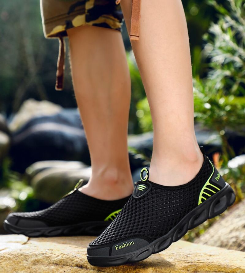 Benatia Dla Obu Płci Outdoor Sandals - Czarny