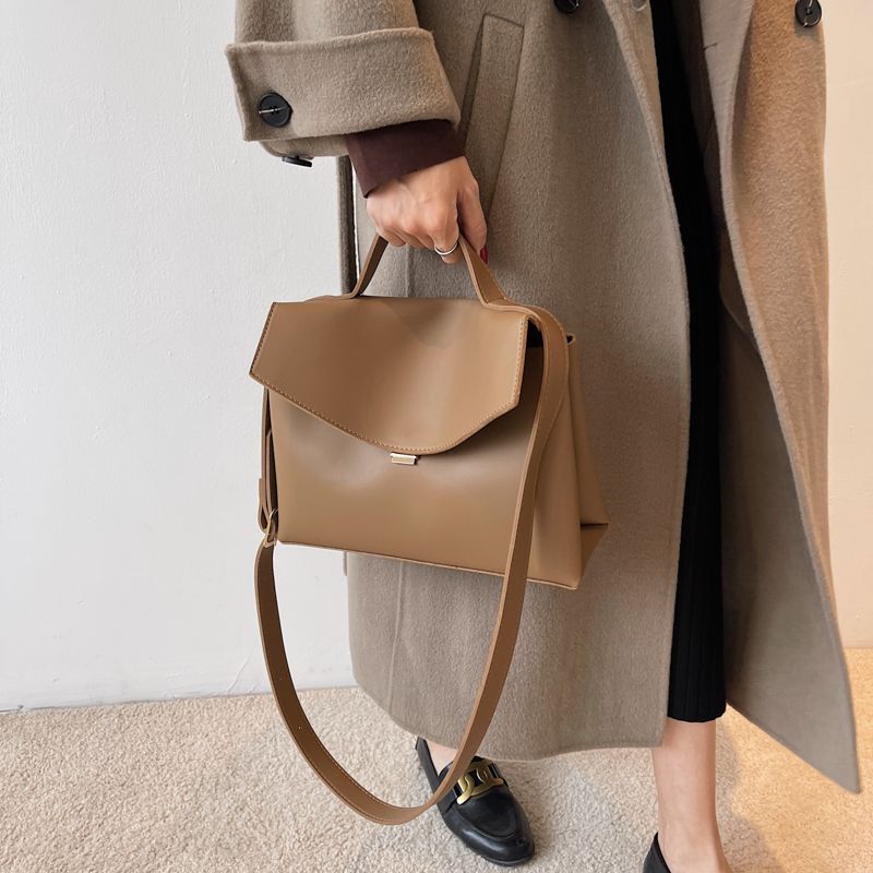 Bianco Mała Skórzana Torebka Damska Typu Crossbody - Czarny