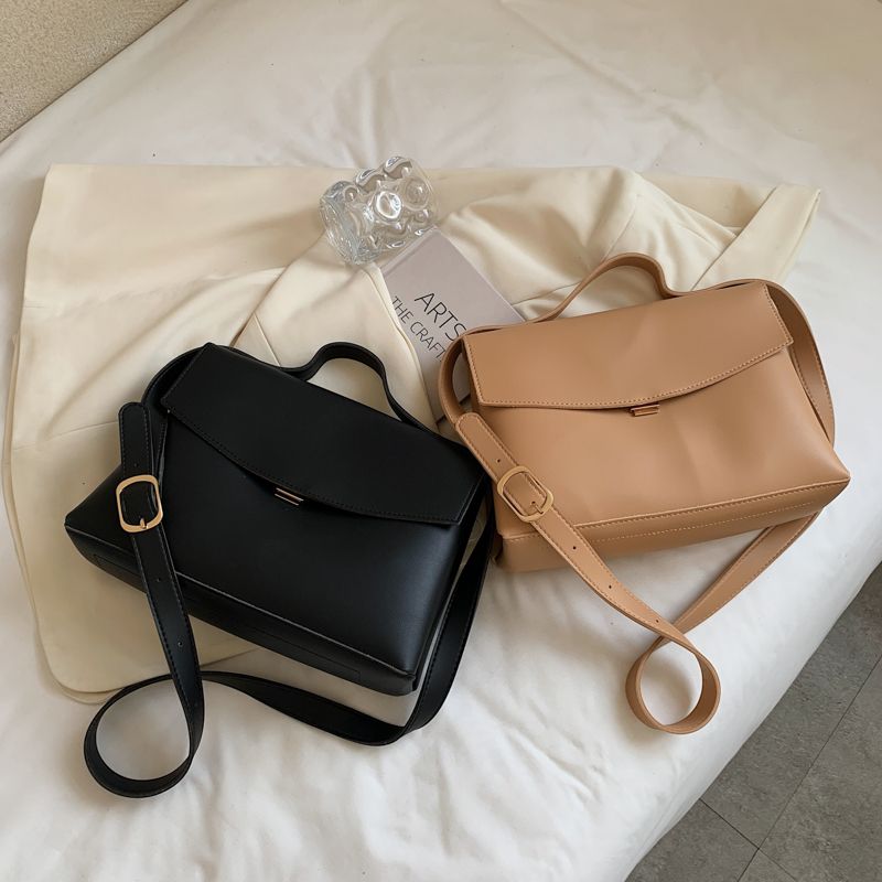 Bianco Mała Skórzana Torebka Damska Typu Crossbody - Czarny