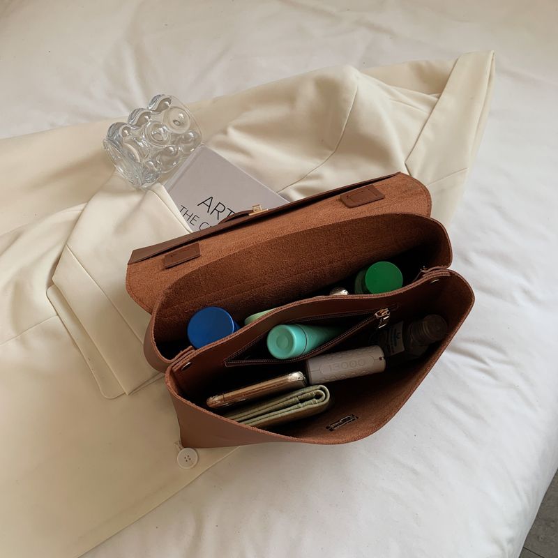 Bianco Mała Skórzana Torebka Damska Typu Crossbody - Czarny