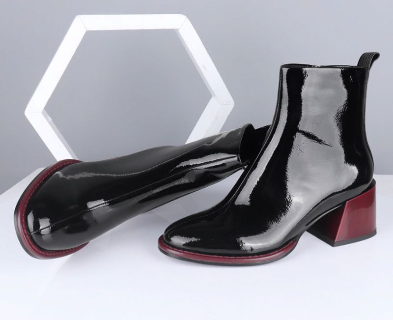 Buty Crissia Do Kostek - Czarny