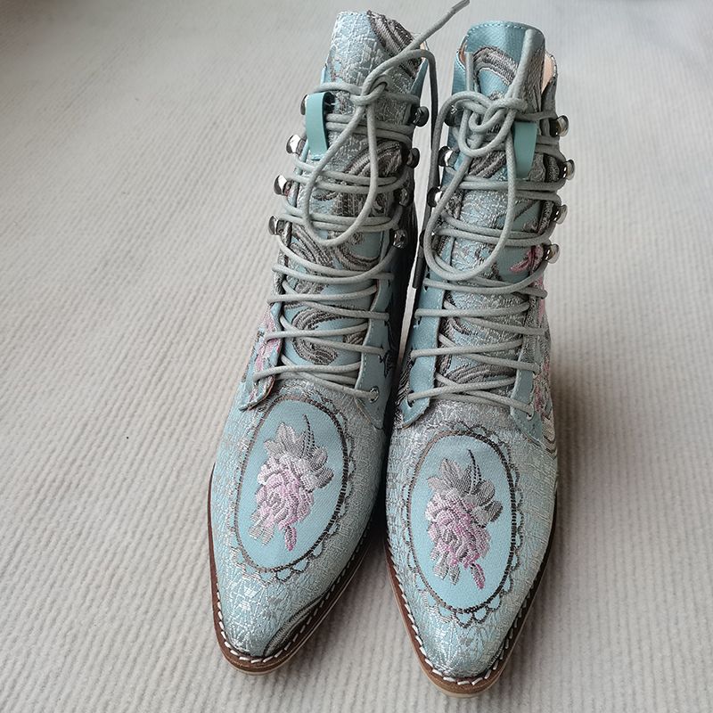 Buty Damskie Briana Embroidered Flowers - Niebieski