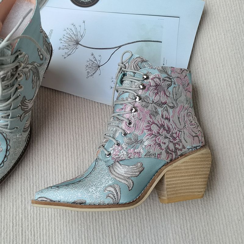 Buty Damskie Briana Embroidered Flowers - Niebieski