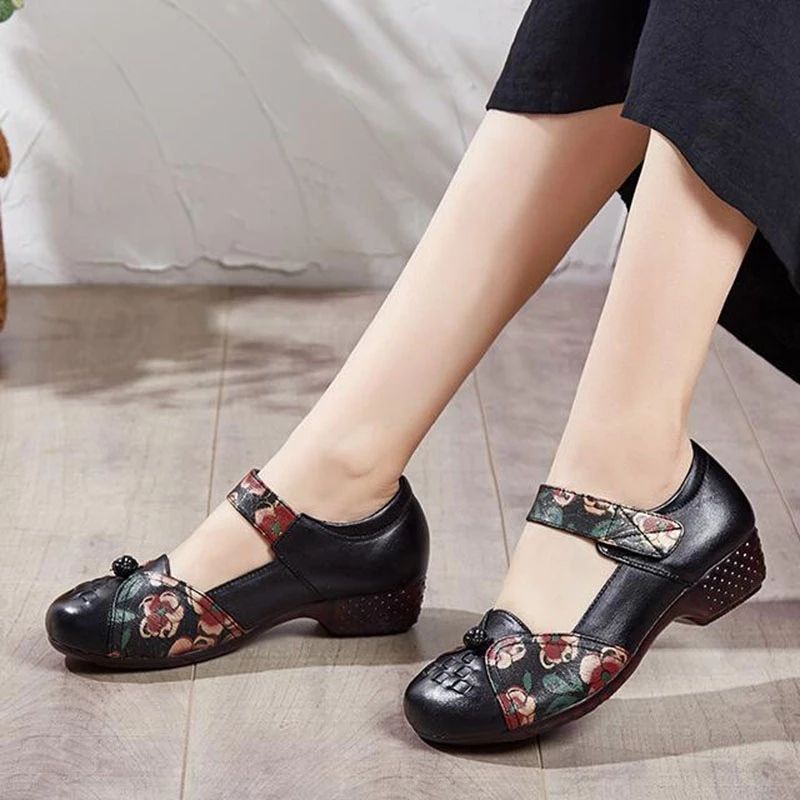 Buty Damskie Dinhora Na Obcasie - Czerwony