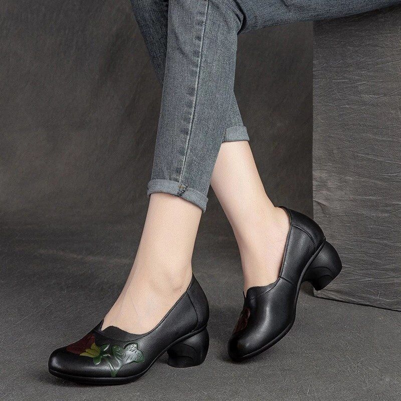 Buty Damskie Liro Na Obcasie - Brązowy