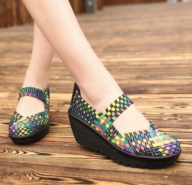 Buty Damskie Na Koturnie Yuli - Czarny srebrny