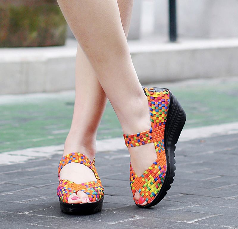 Buty Damskie Na Koturnie Yuli - Czarny srebrny