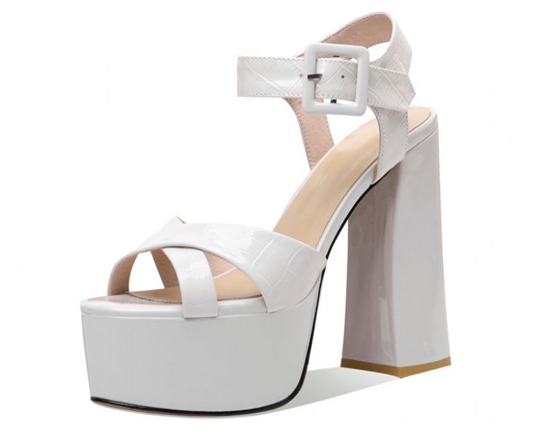 Buty Damskie Na Platformie Alma - Morelowy
