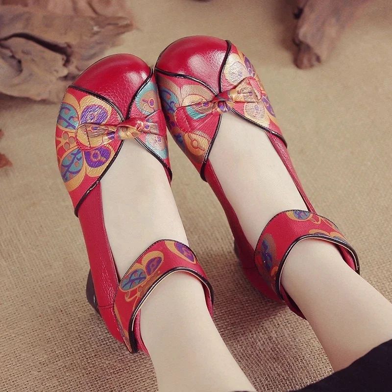 Buty Damskie Na Platformie Isabel - Czarny