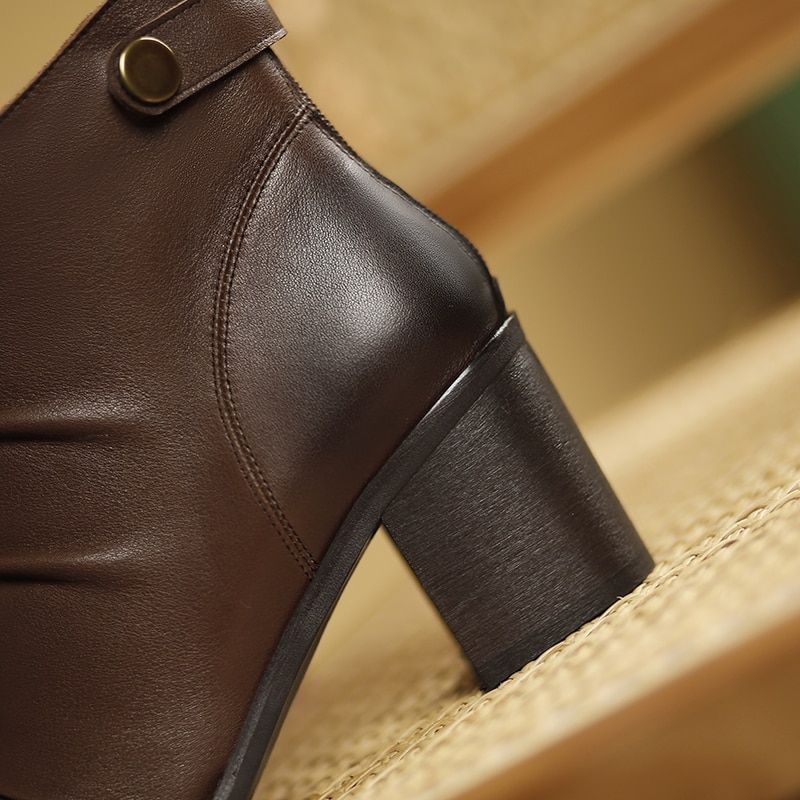 Buty Damskie Skórzane Do Kostki Arnold - Brązowy bez futra