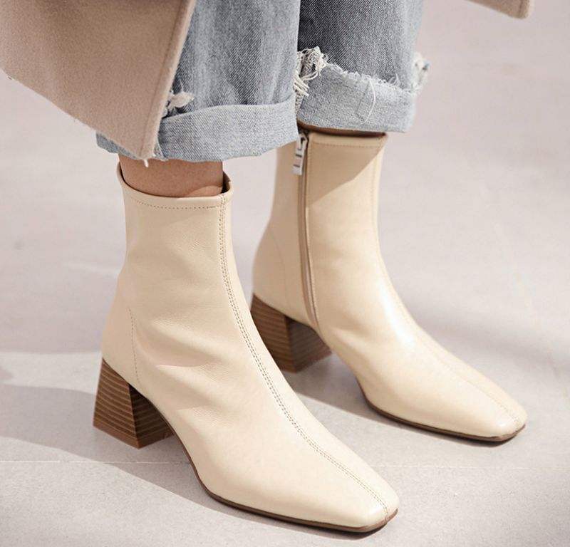 Buty Esquivel Do Kostek - Brązowy