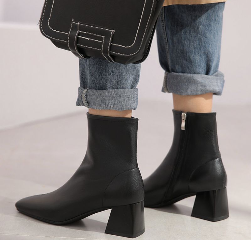 Buty Esquivel Do Kostek - Brązowy