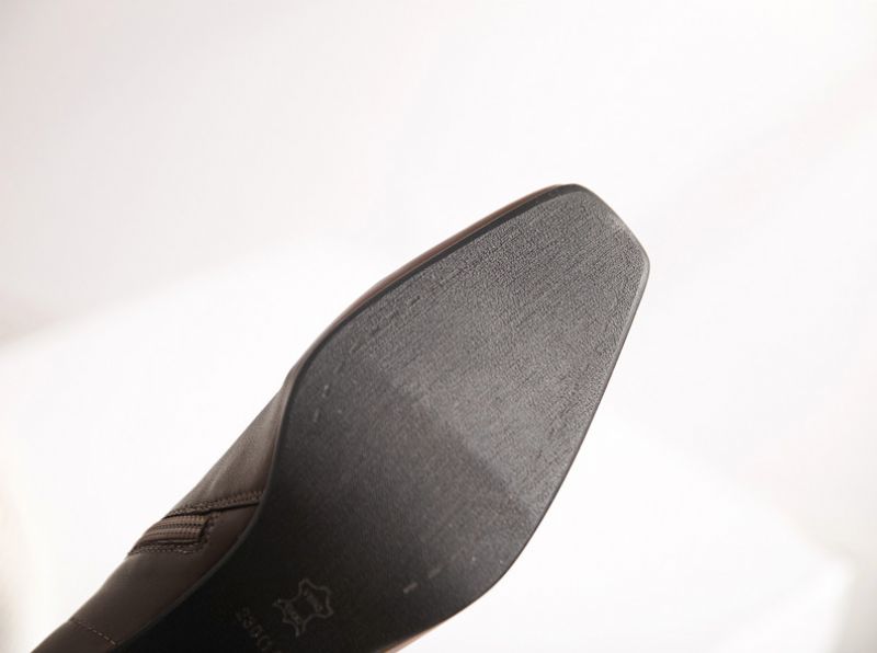 Buty Esquivel Do Kostek - Brązowy