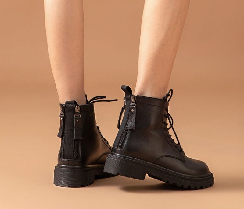 Buty Rassel Do Kostek - Czarny