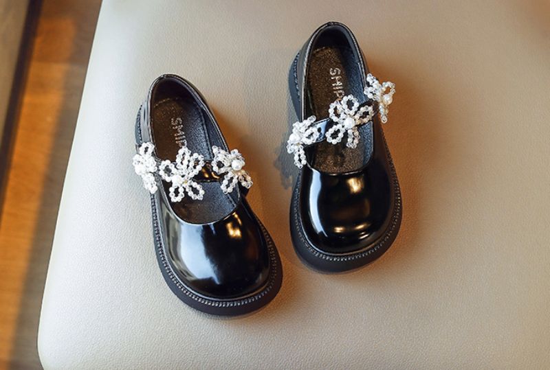Buty Szkolne Dla Dziewcząt Kate - Czarny