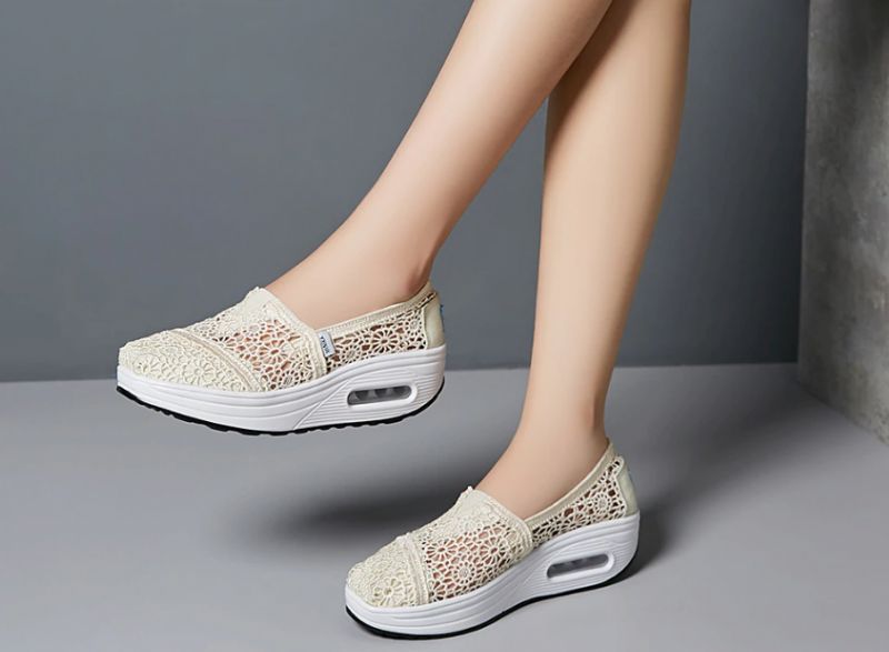 Caridad Damskie Buty Na Platformie Oddychające Slip-on - Szary