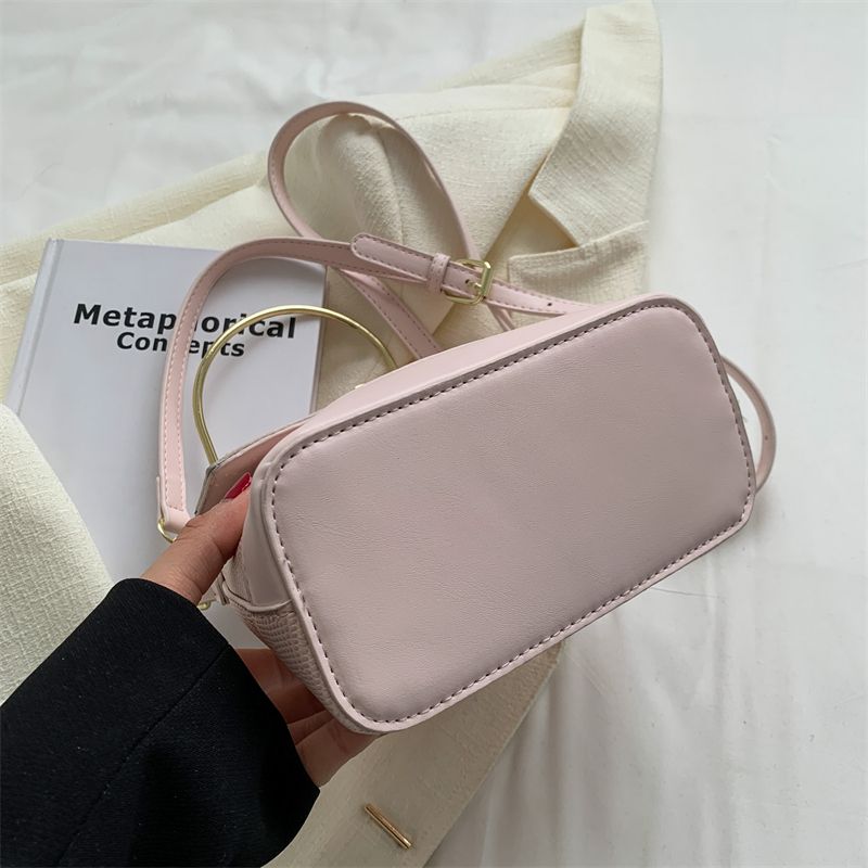 Caruso Damska Mini Torebka Skórzana Crossbody - Różowy
