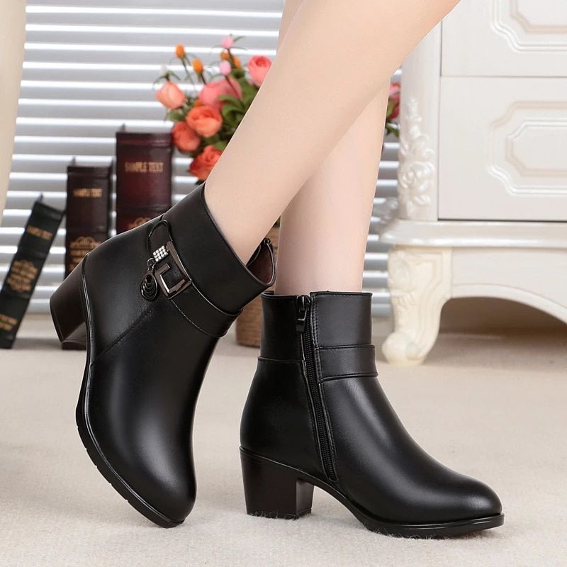 Chandel Damskie Buty - Czarny puch