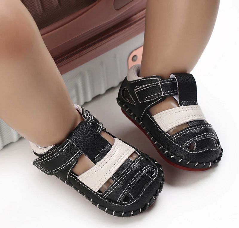 Clark Chłopięce Sandały Outdoorowes - Czarny