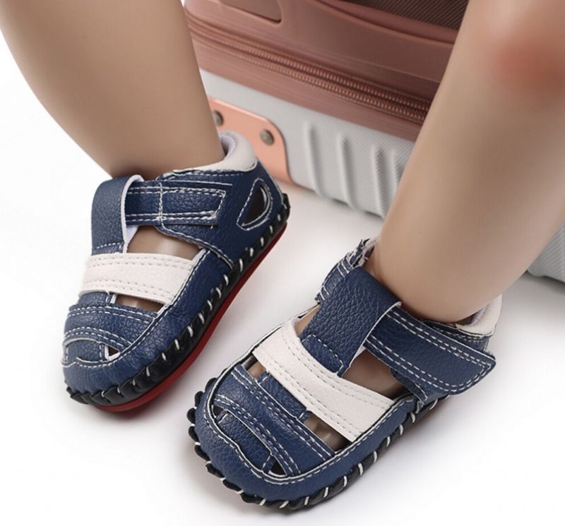 Clark Chłopięce Sandały Outdoorowes - Czarny
