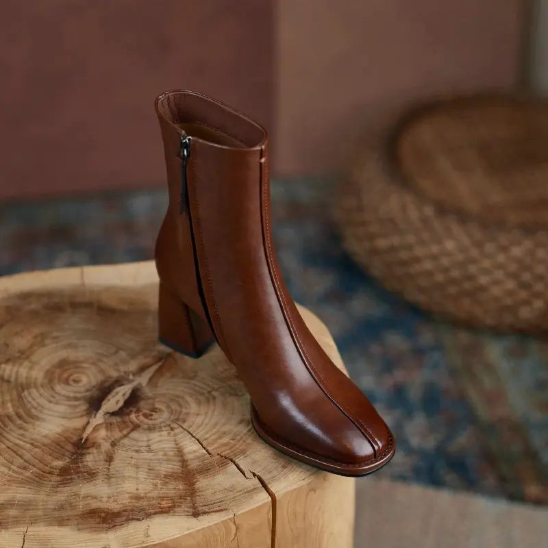 Damskie Buty Do Kostki Z Okrągłym Noskiem Katia - Brązowy