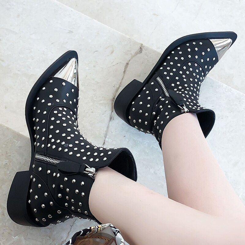 Damskie Buty Z Nitami Perona - Czarny Bez Futra