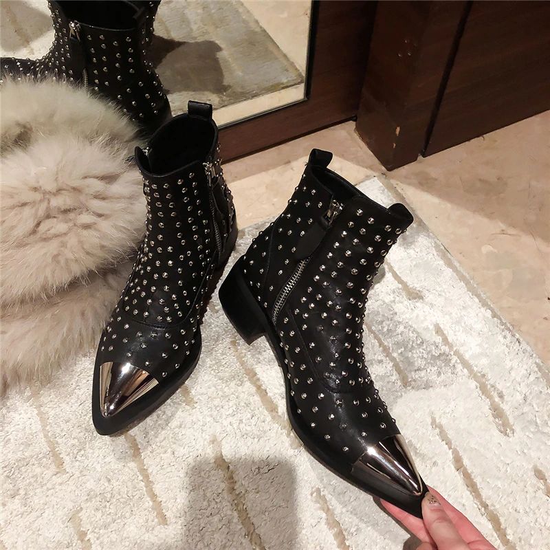 Damskie Buty Z Nitami Perona - Czarny Bez Futra