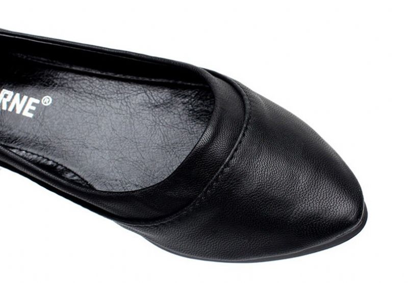 Damskie Płaskie Buty Belinda Ze Szpiczastym Noskiem - Czarny