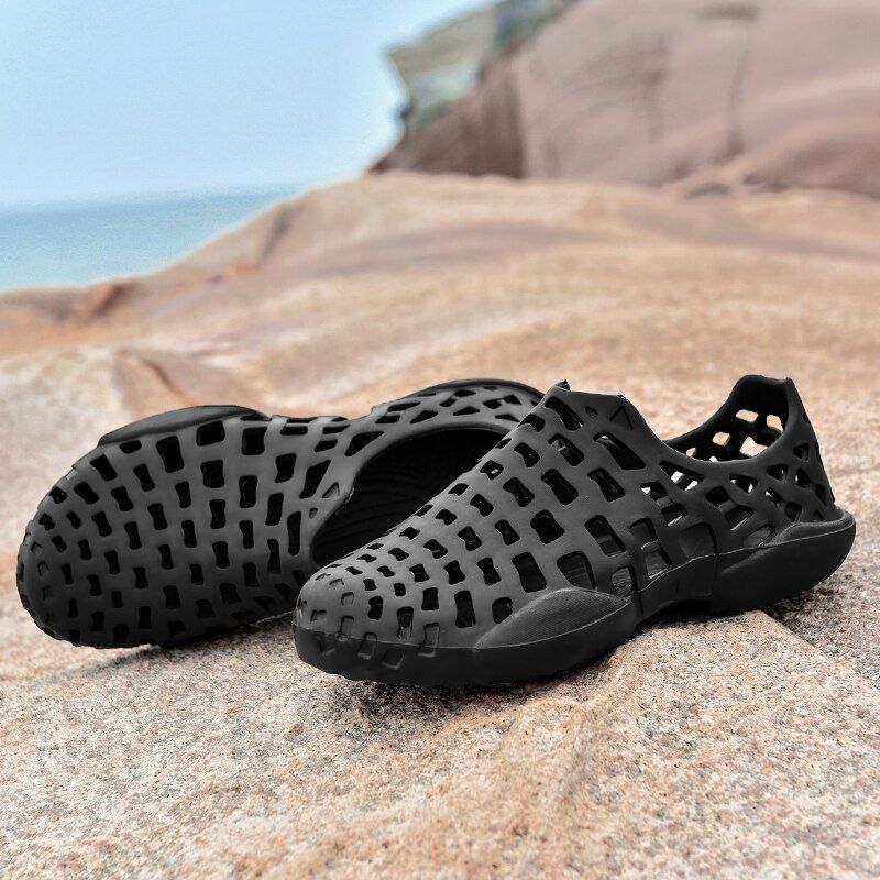 Hopkins Dla Obu Płci Outdoor Slippers - Czarny
