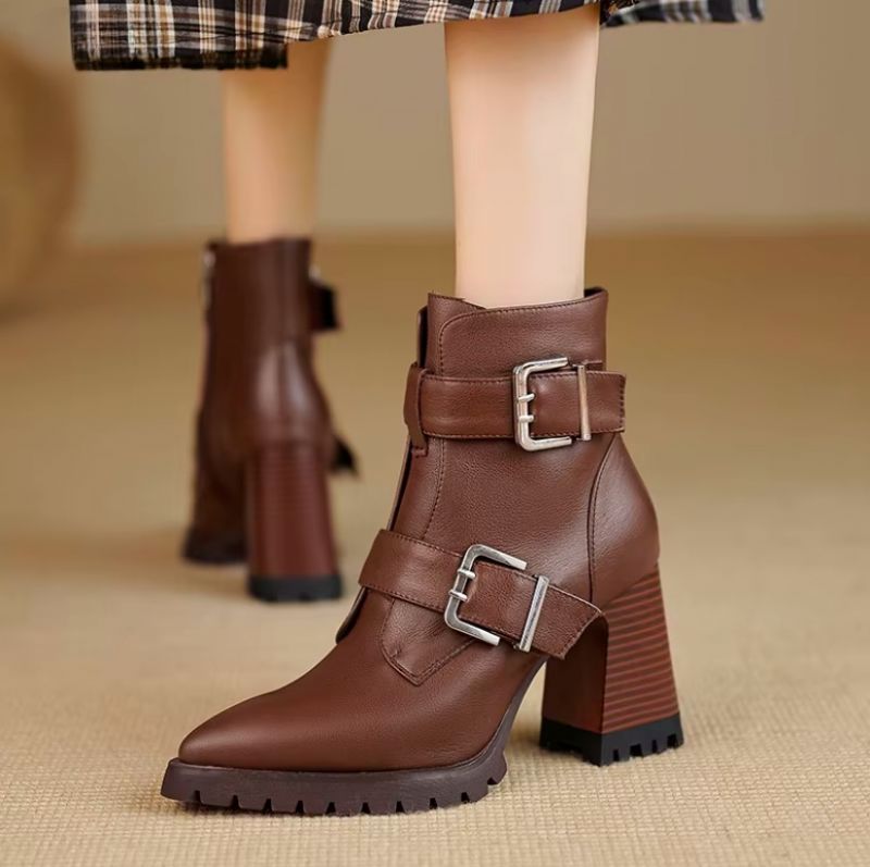 Karla Damskie Skórzane Buty Typu Chunky High Heel Ankle Boots - Czarny