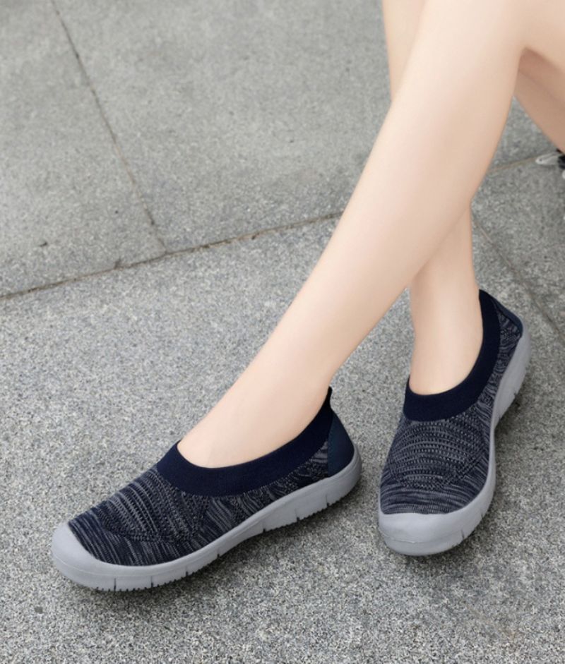 Kavala Damskie Buty Wsuwane Czarne - Czarny