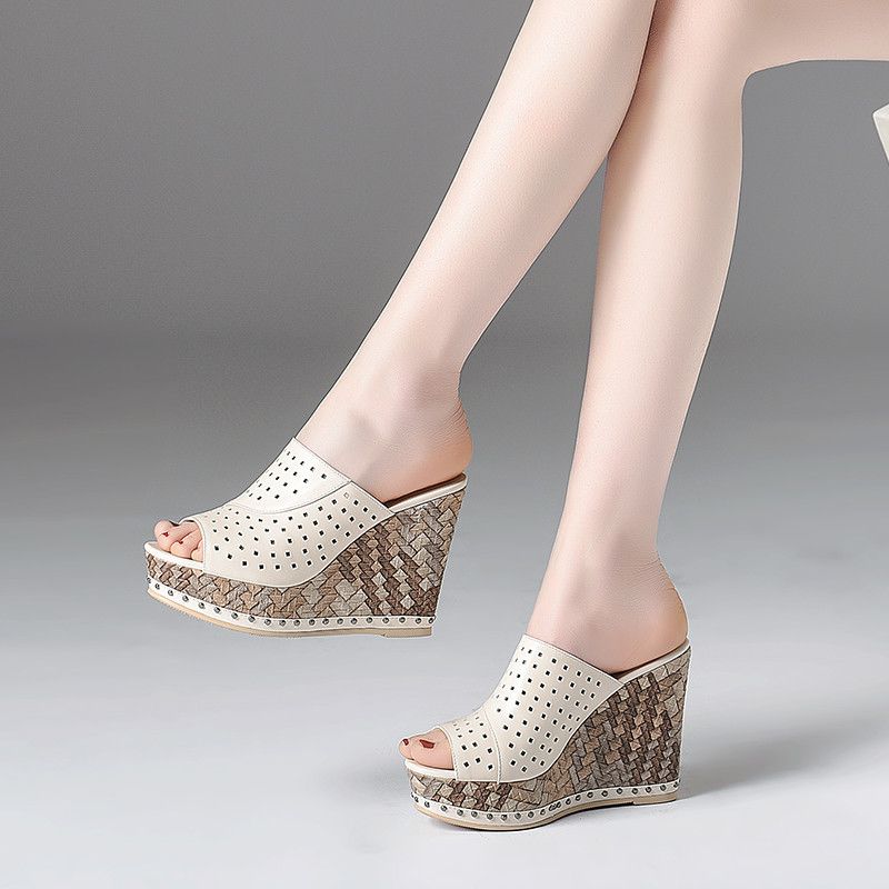 Klinowe Buty Damskie Coromoto - Beżowy