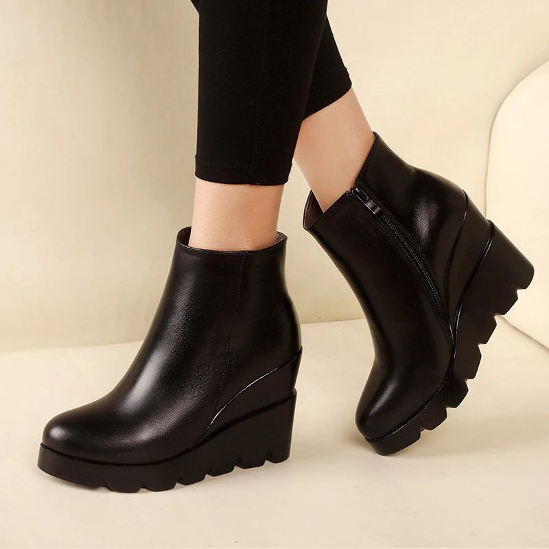 Lucrecia Damskie Buty Na Platformie - Czarny