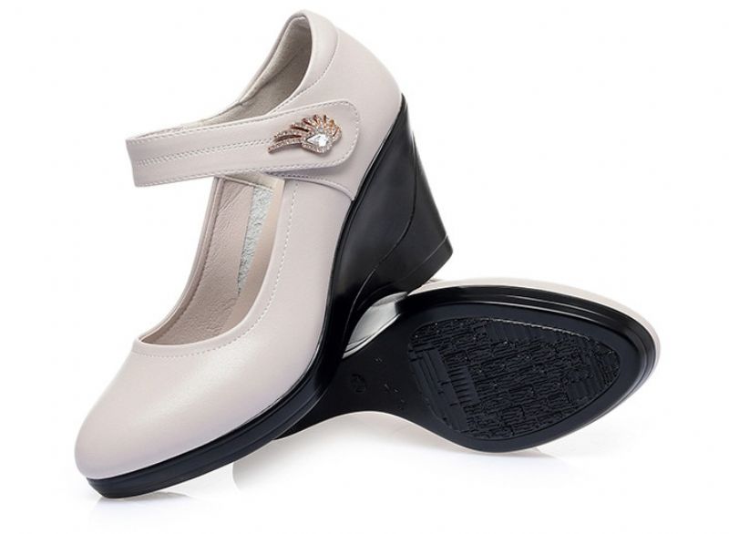 Lucy Damskie Buty Na Platformie Na Koturnie - Czarny