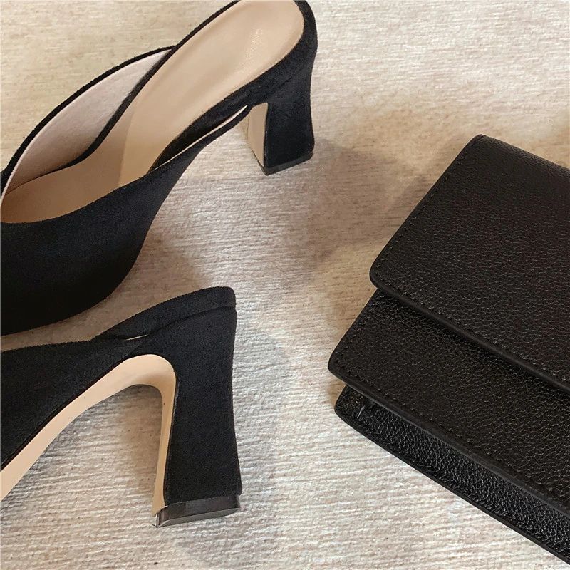 Luna Damskie Eleganckie Chodaki Na Wysokim Czarnym Obcasie - Czarny