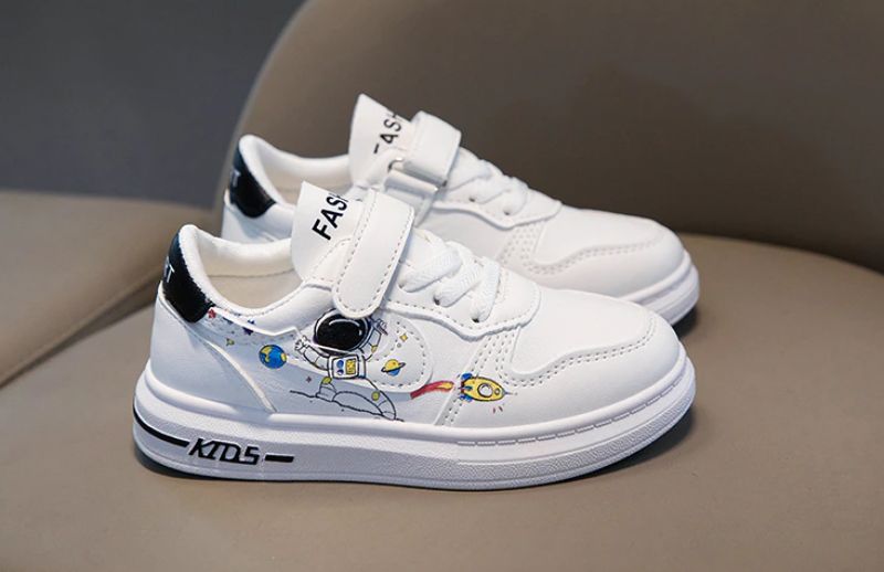 Luna Dla Obu Płci Dziecięce Trampki Fashion - Czerwony