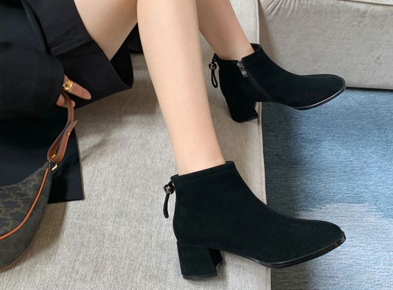 Marliee Buty Do Kostek - Morelowy krótki plusz