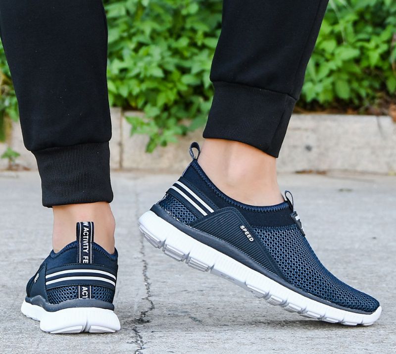 Męskie Buty Sportowe Ozio Slip-on - Czarny